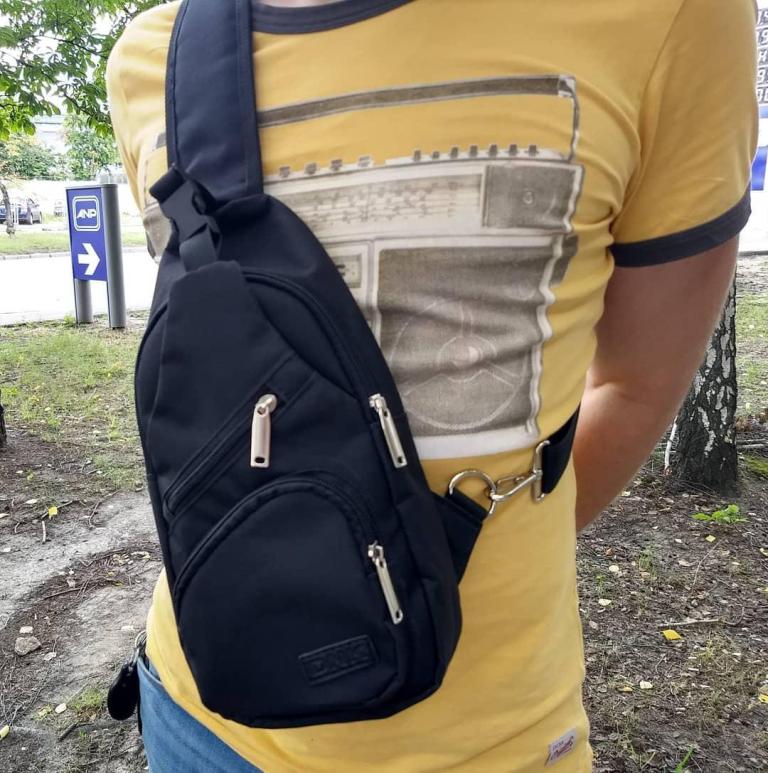 Сумка-рюкзак через плече (сумка-слінг) DNK Joker №2 bag-1 Сумка-рюкзак через плече (сумка-слінг) DNK Joker №2 bag-1